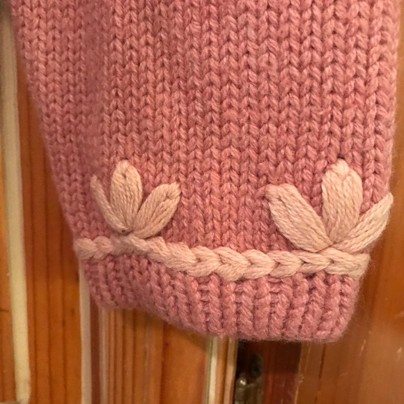 Gorgeous LoveShackFancy cardigan knit sweater with embroidery! Barbie trend 💗 - Picture 5 of 14